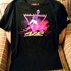Girls Jordan Black S/S Graphic Tshirt Size Large